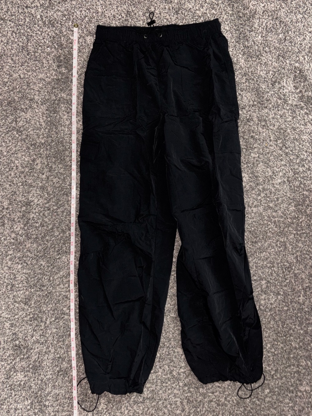 nylon cargo pants w/ pockets